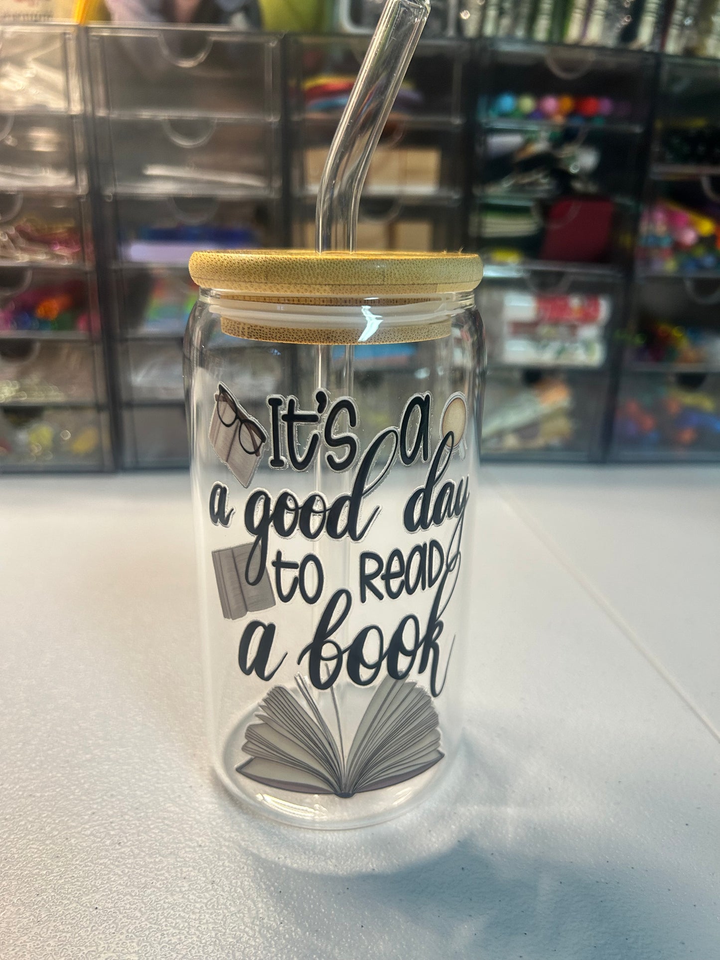 Bookish Glass Tumbler & Straw